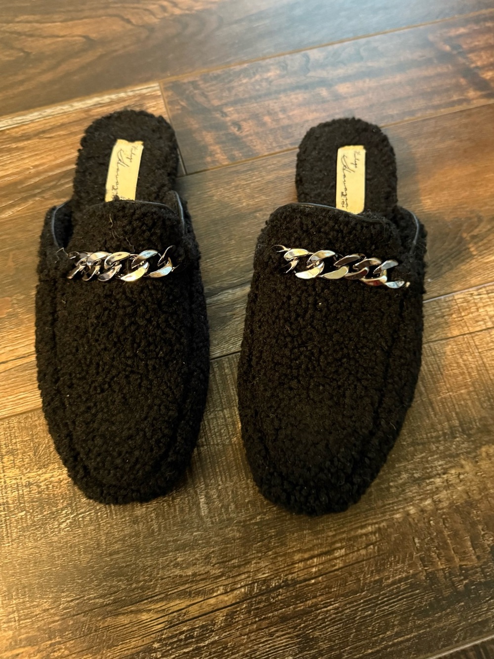 Black Sherpa Chain Mule Slippers